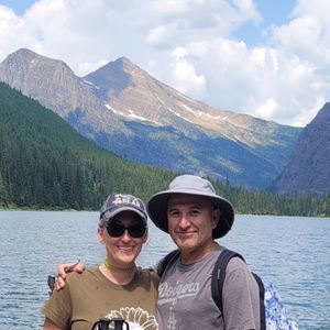 Meet your Posher, Holly